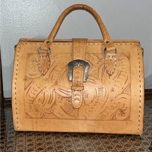 Elegant Tan Leather Handbag